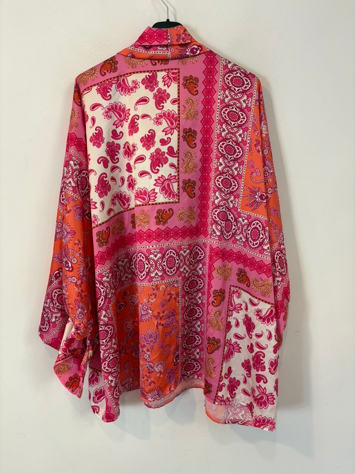 Blusa estampado fucsia fluida