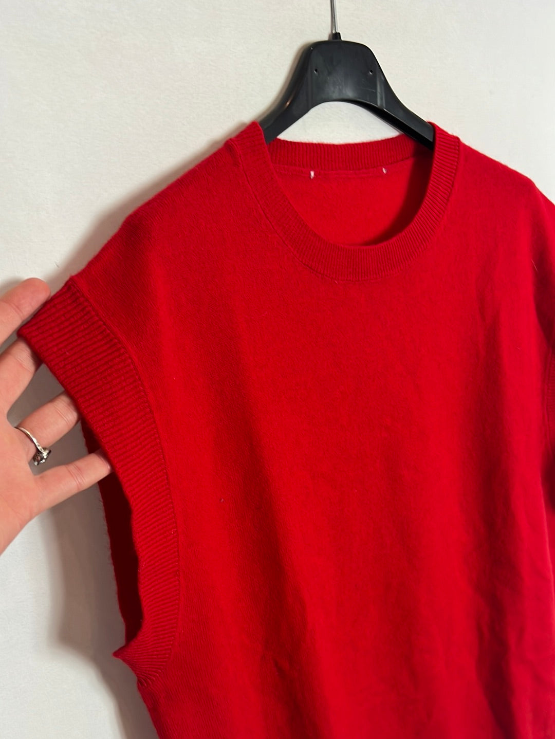 ZARA. Top lana rojo. T S