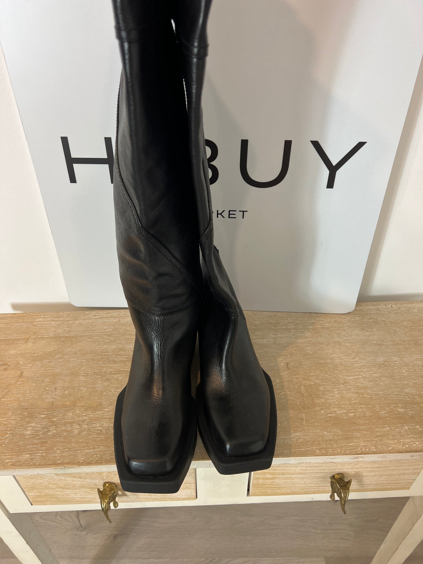 ZARA. Botas altas piel negras T.41