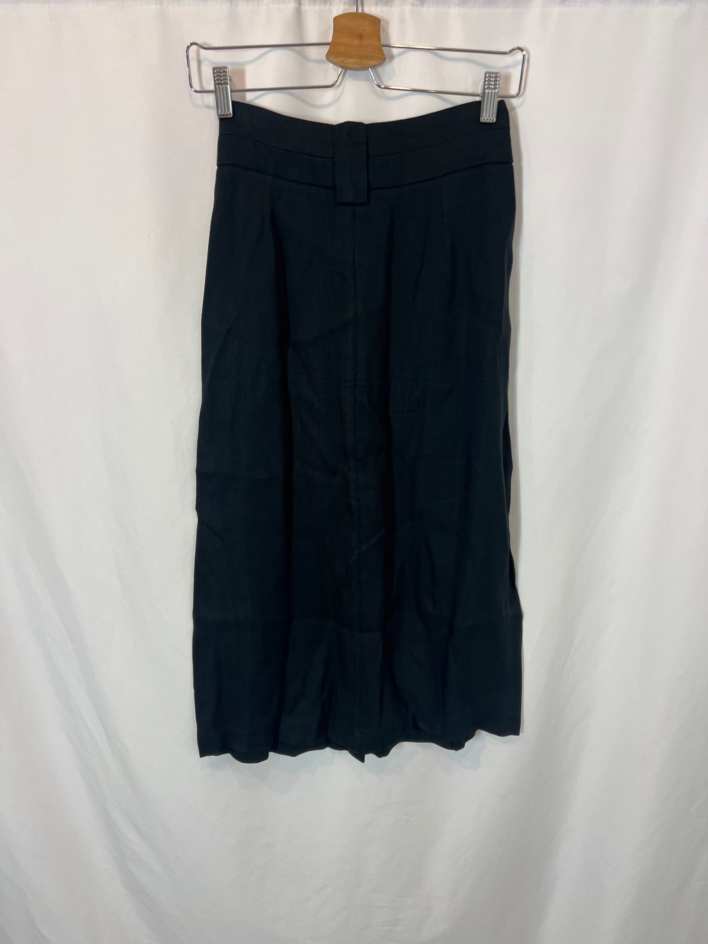 MASSIMO DUTTI. Blue buttoned midi skirt. T 34
