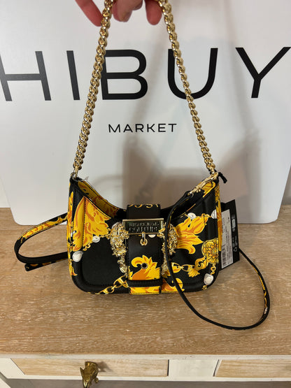 VERSACE JEANS COUTURE. Bolso doble asa y monedero hebilla dorada