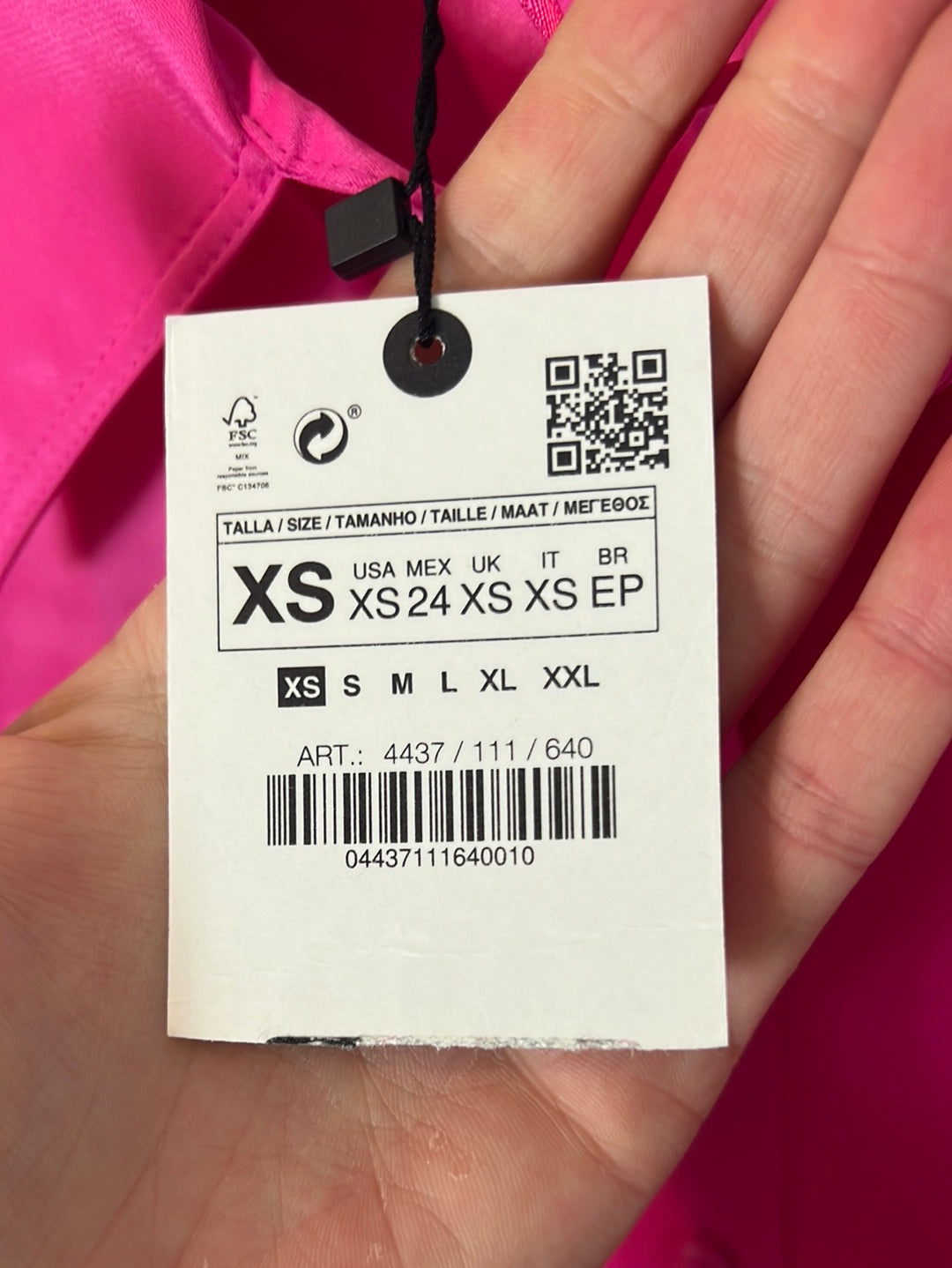 ZARA. Blusa rosa fucsia satinada. T XS