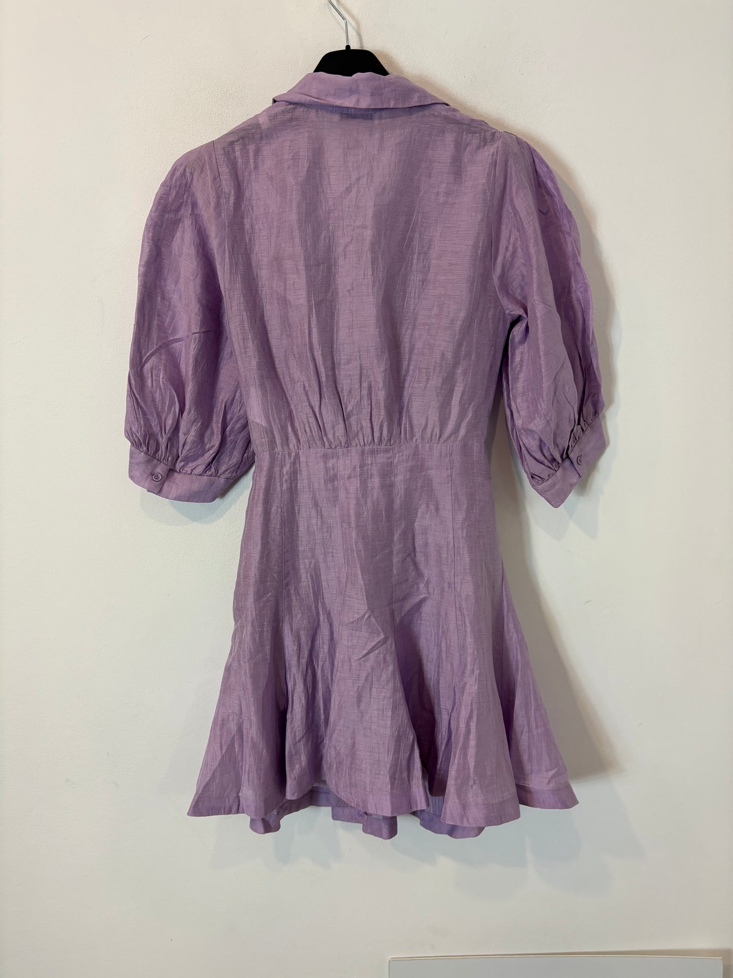 Vestido corto lino malva abertura