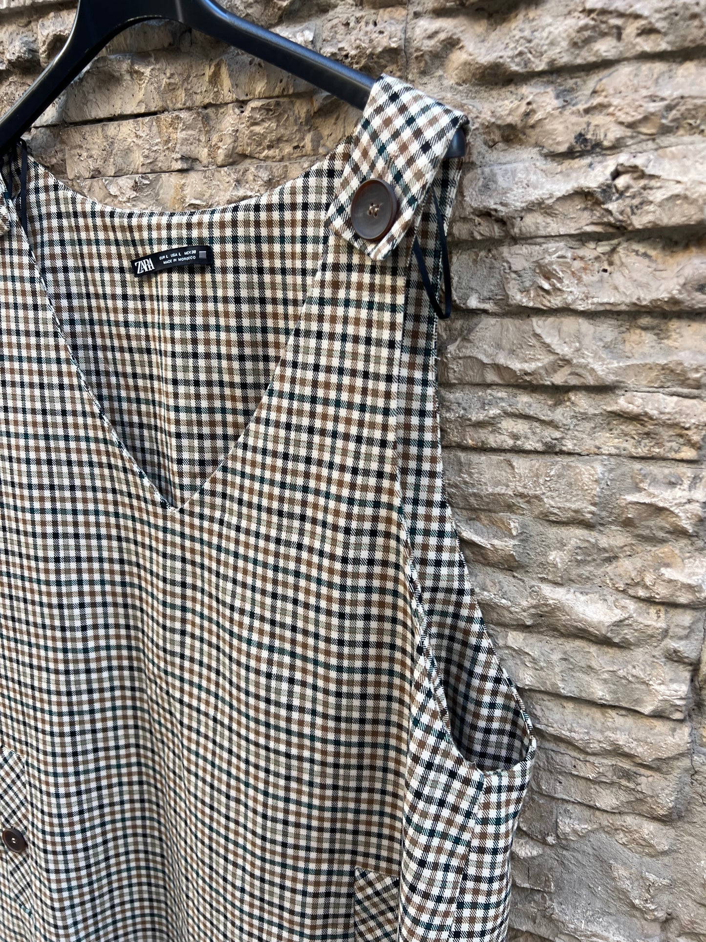 ZARA. Vestido cuadros tonos beiges. T L
