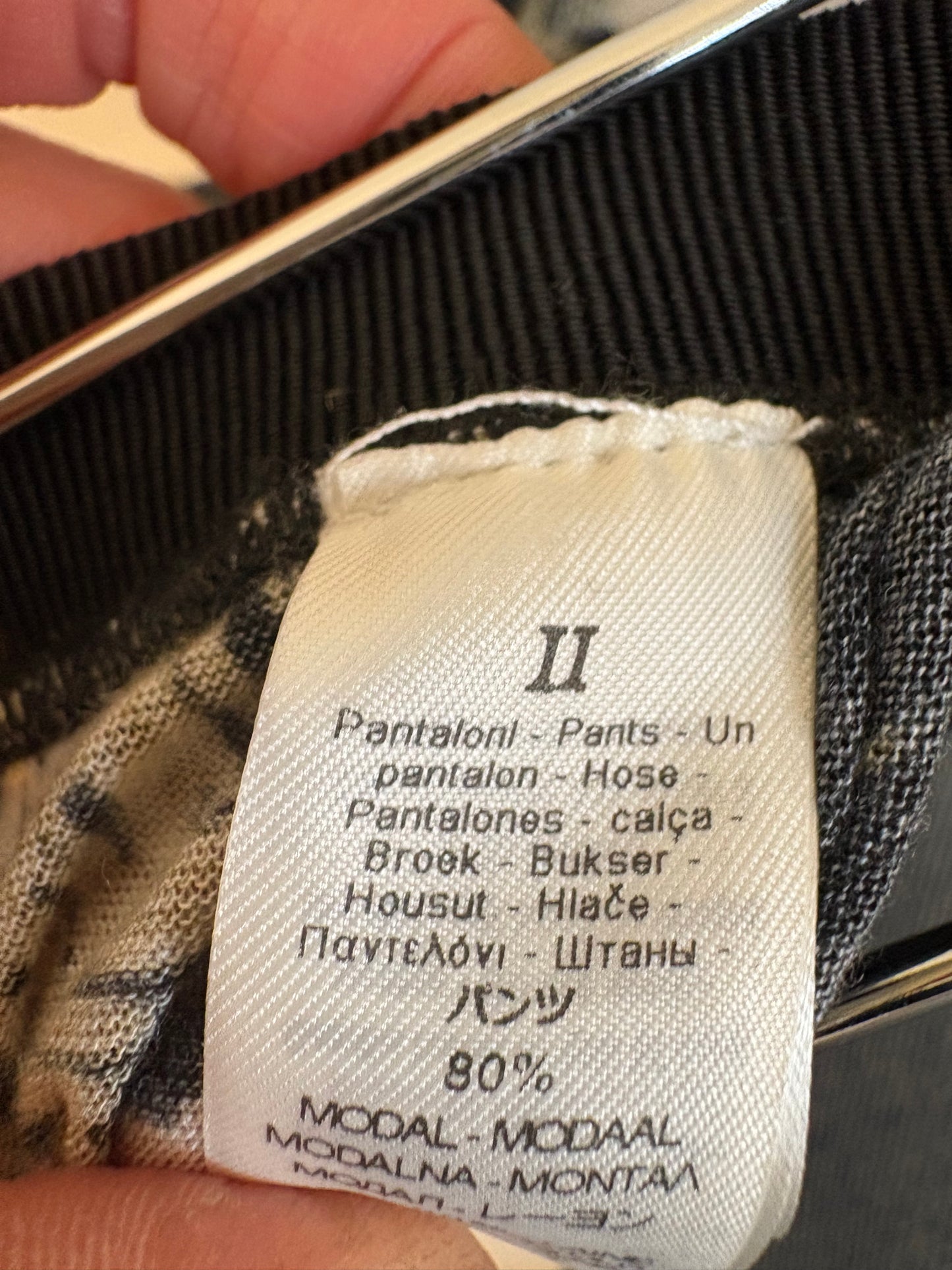 FORTE FORTE. Conjunto burdeos estampado mezcla