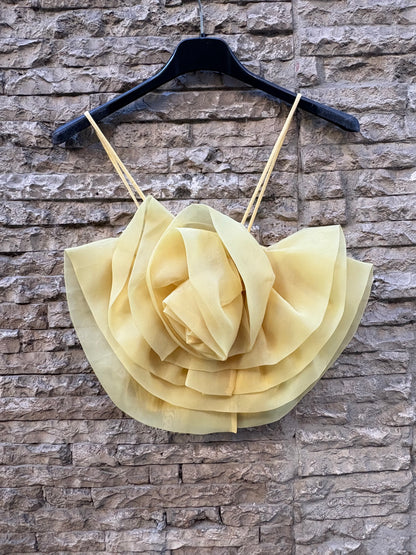 ZARA.  Crop top flor tono pastel. T M