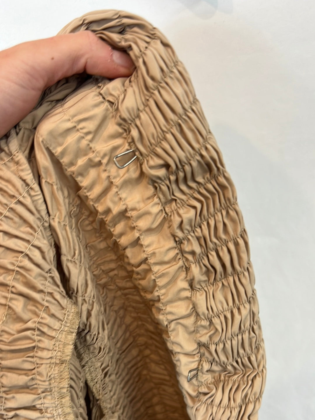 DRIES VAN NOTEN. Beige gathered jacket. TS