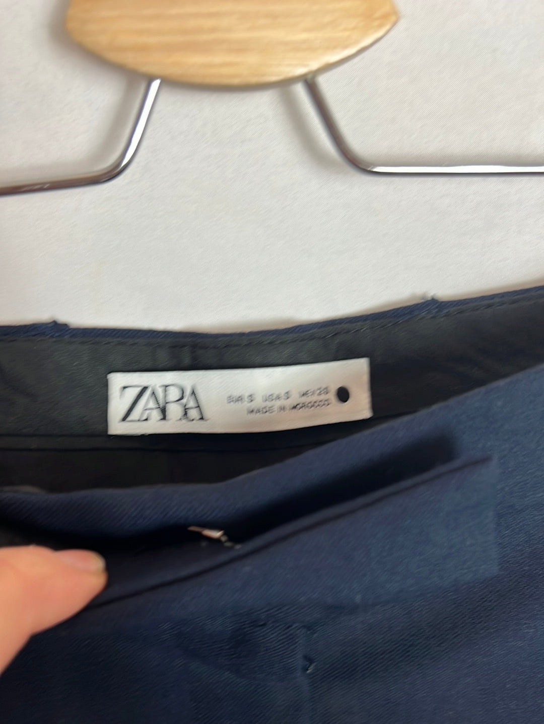 ZARA. Bermuda larga azul. T S