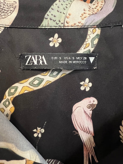 ZARA. Black satin printed blouse. T.S.