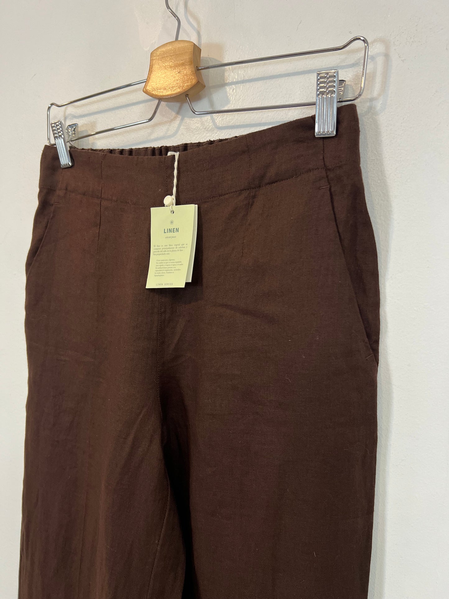 ESE O ESE. Pantalón marrón lino
