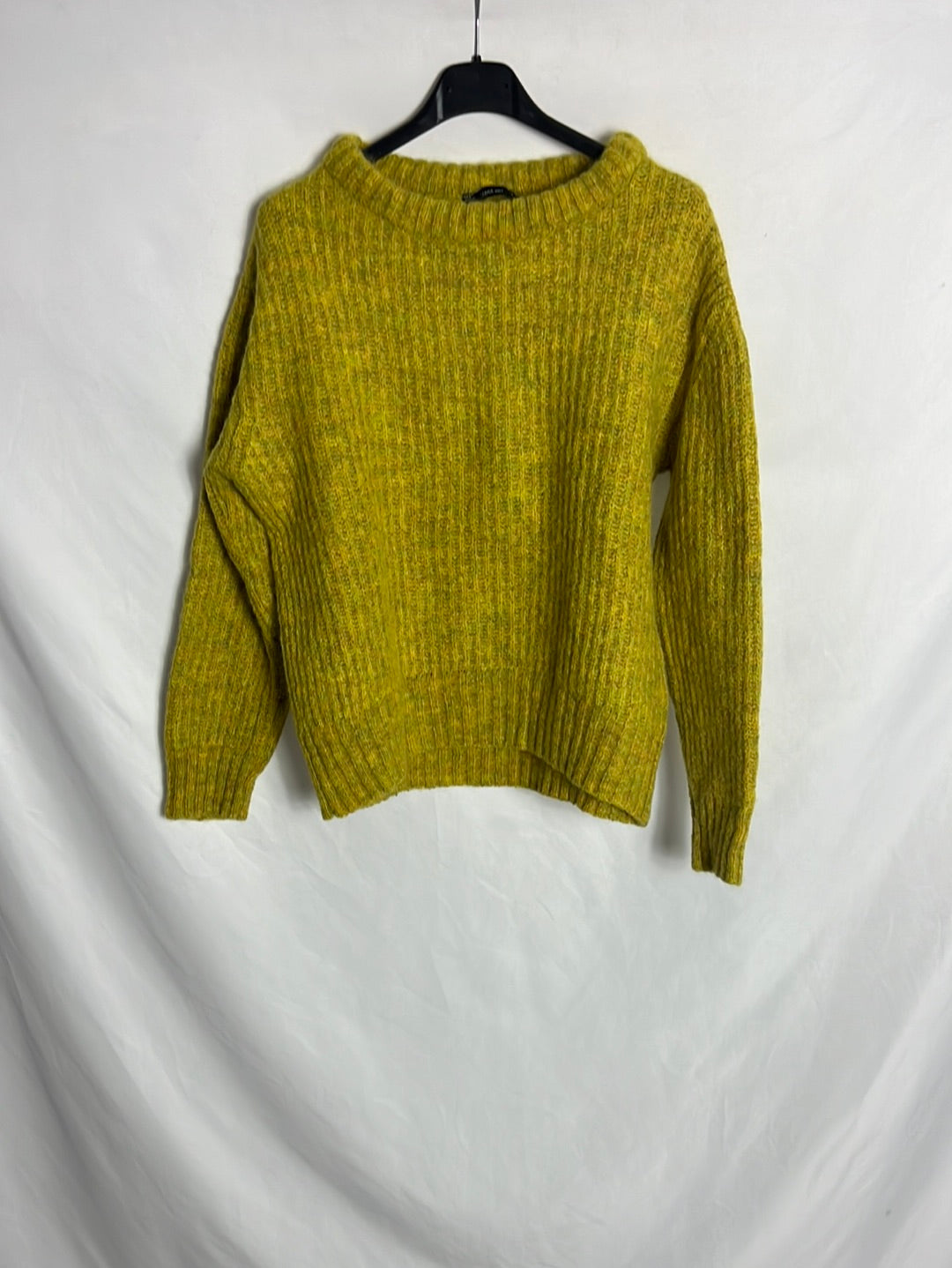 ZARA. Mustard knit sweater, size M