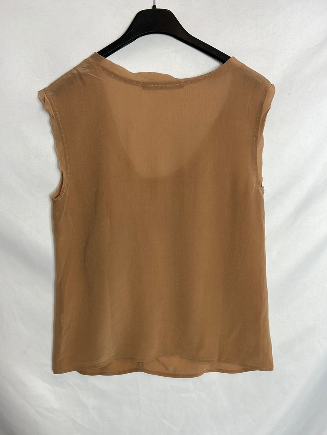ZARA. Sleeveless camel blouse T.xs