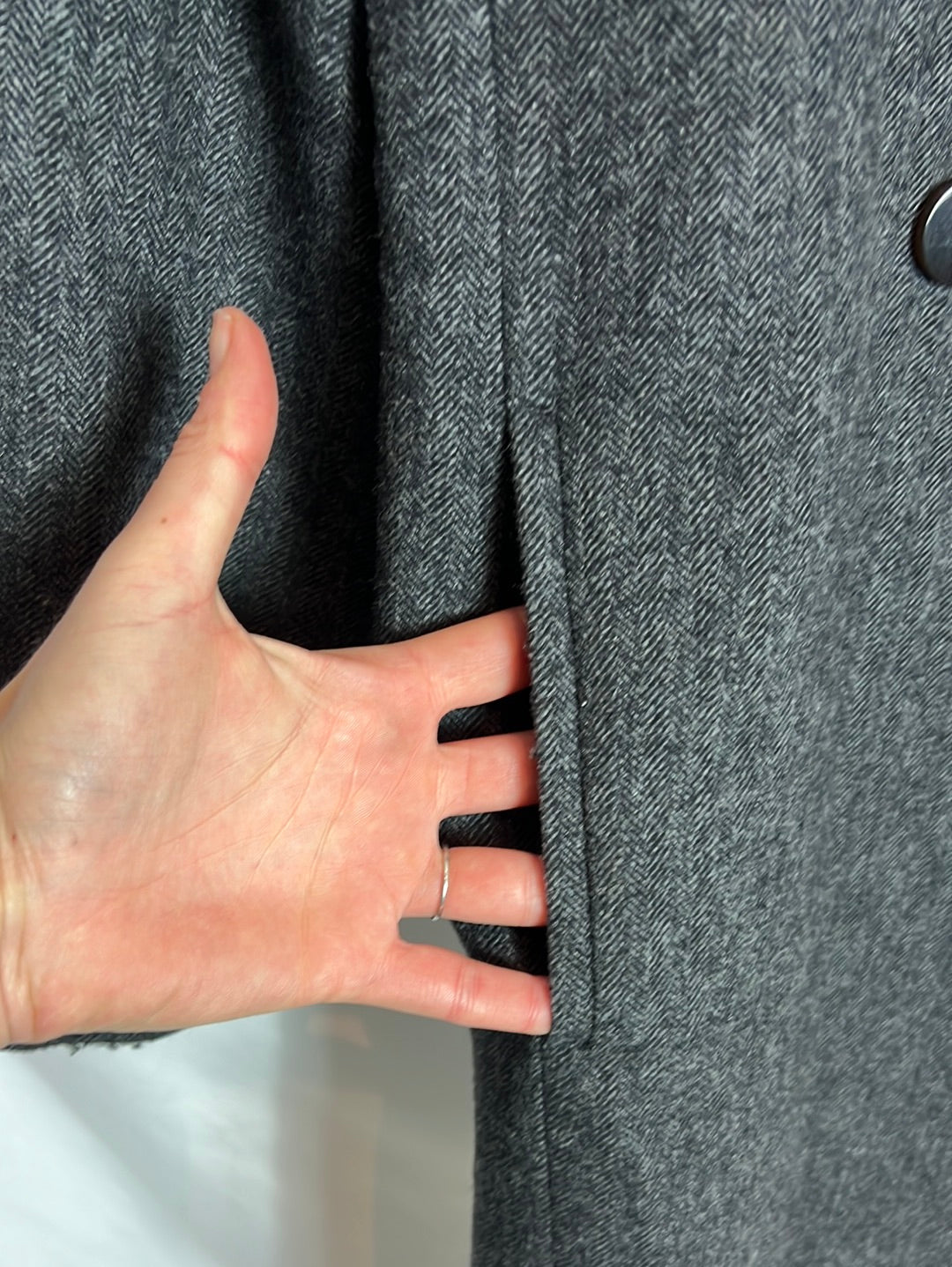 MANGO. Abrigo gris jaspeado T.xs