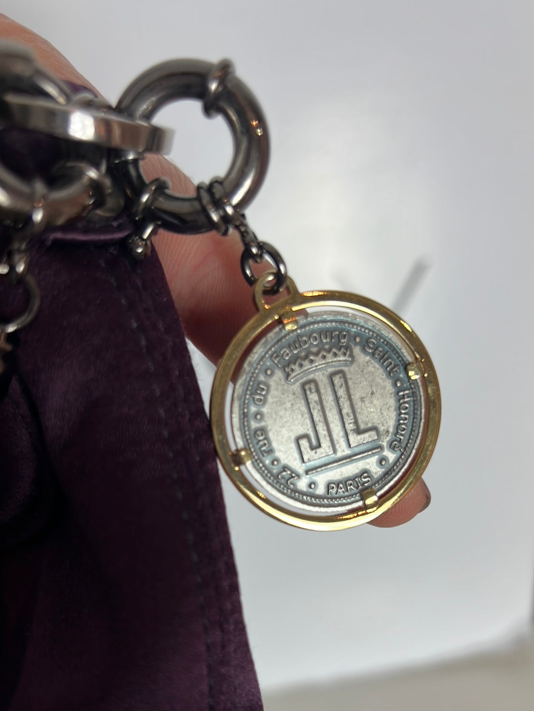 LANVIN. Bolso mini color berenjena