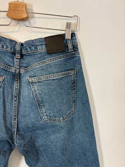 MASSIMO DUTTI. Denim recto cintura media