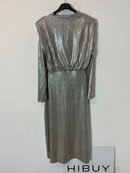 AMEÉ.  Vestido largo plateado T.l