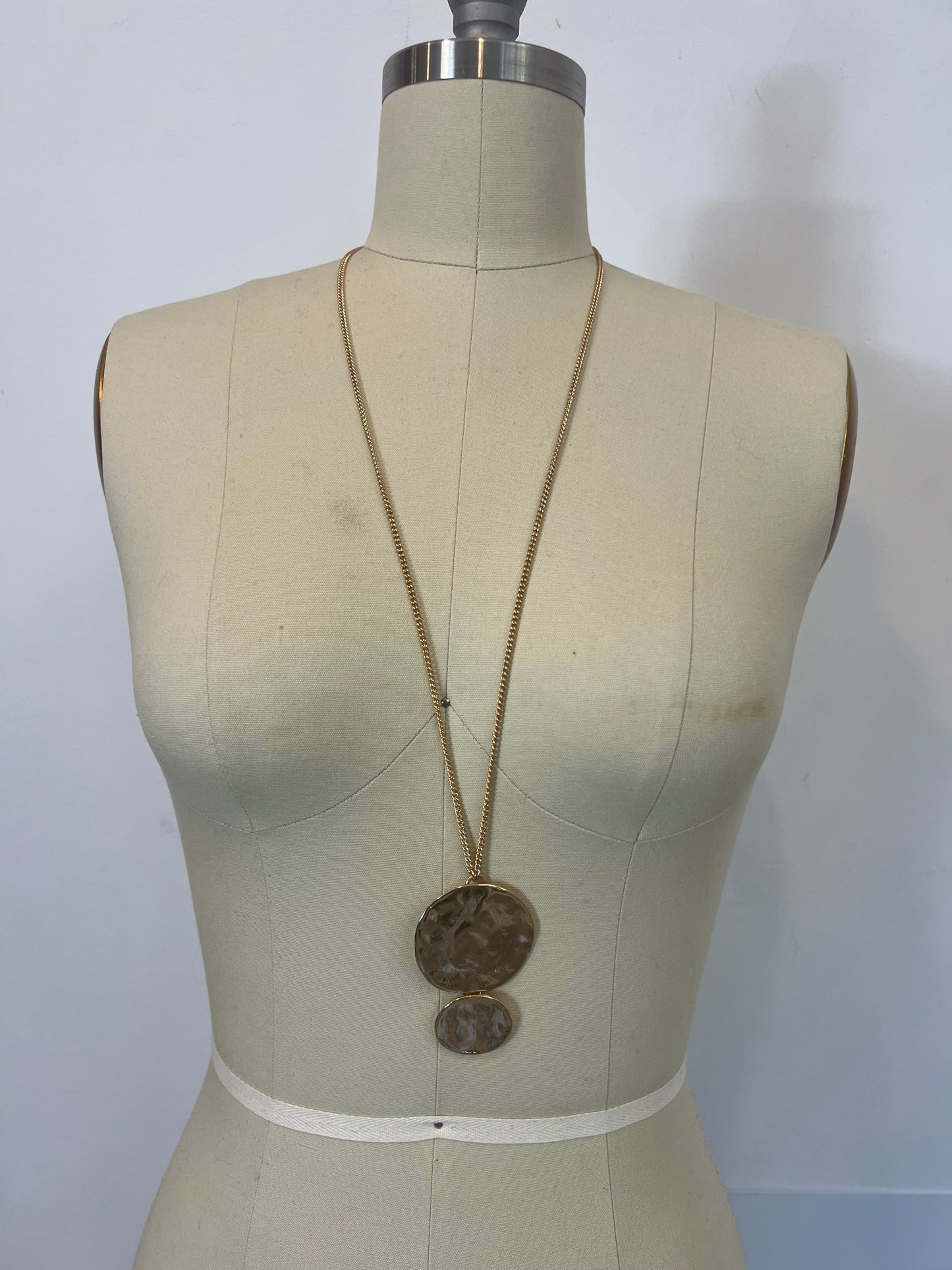 OTHERS. Golden Circles Necklace