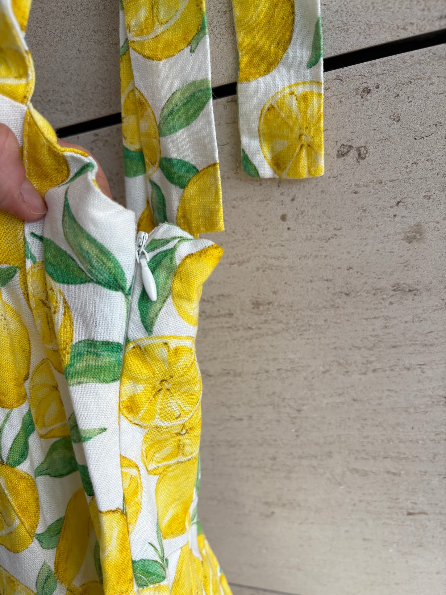 ZARA. Short lemon dress with linen. TS