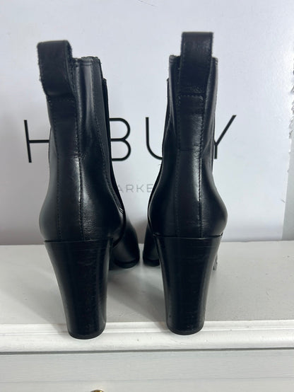 MASSIMO DUTTI. Botines negros piel . T 38