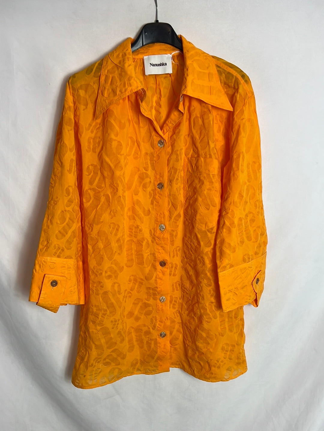 NANUSHKA. Blusa textura estilo vintage. T M/L