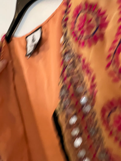 OTRAS. Chaleco bordados y abalorios. T S/M