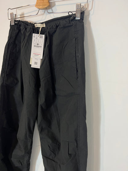 STRADIVARIUS. Black textured TS trousers