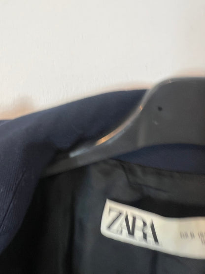 ZARA. Chaqueta azul botones dorados. T M