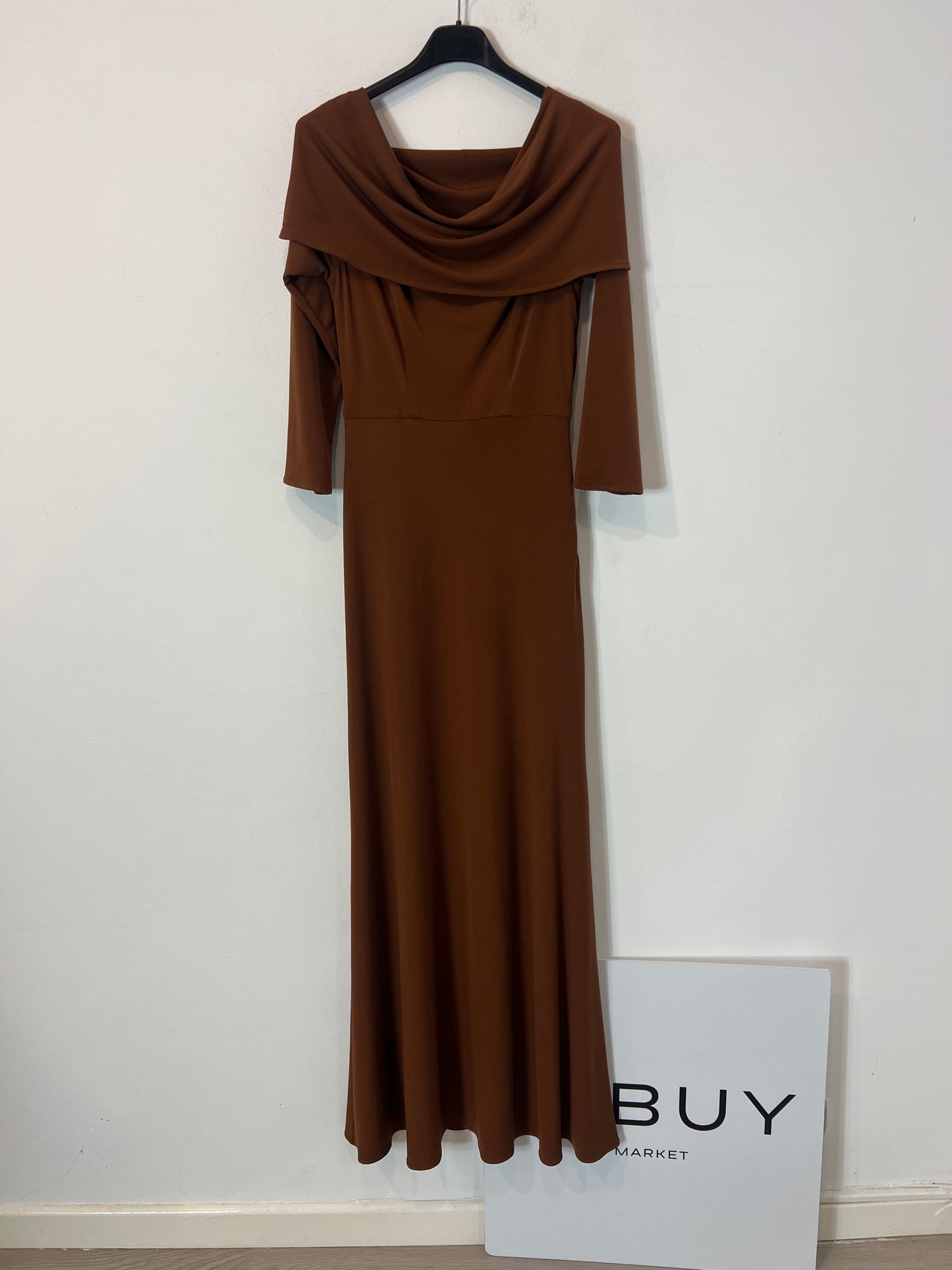 COOSY. Brown flowing maxi dress. XS
