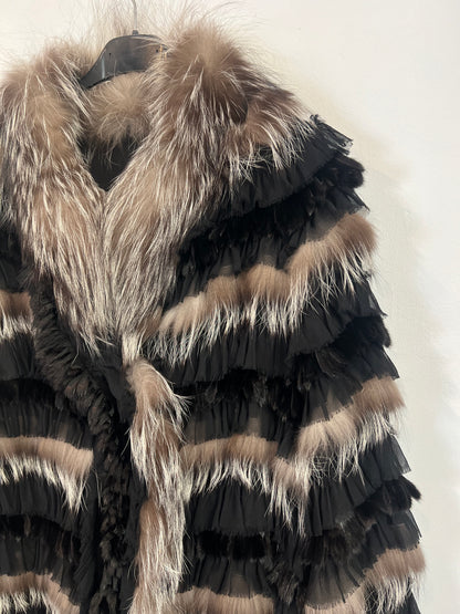 OTRAS. Abrigo pelo natural. T S