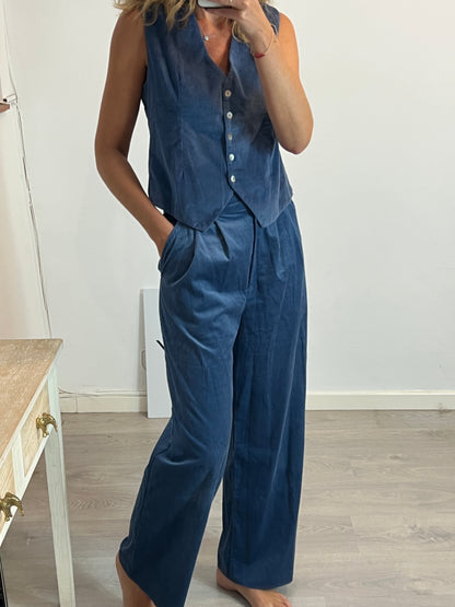 POPPELIN. Total look chaleco y pantalón pana T.m/l