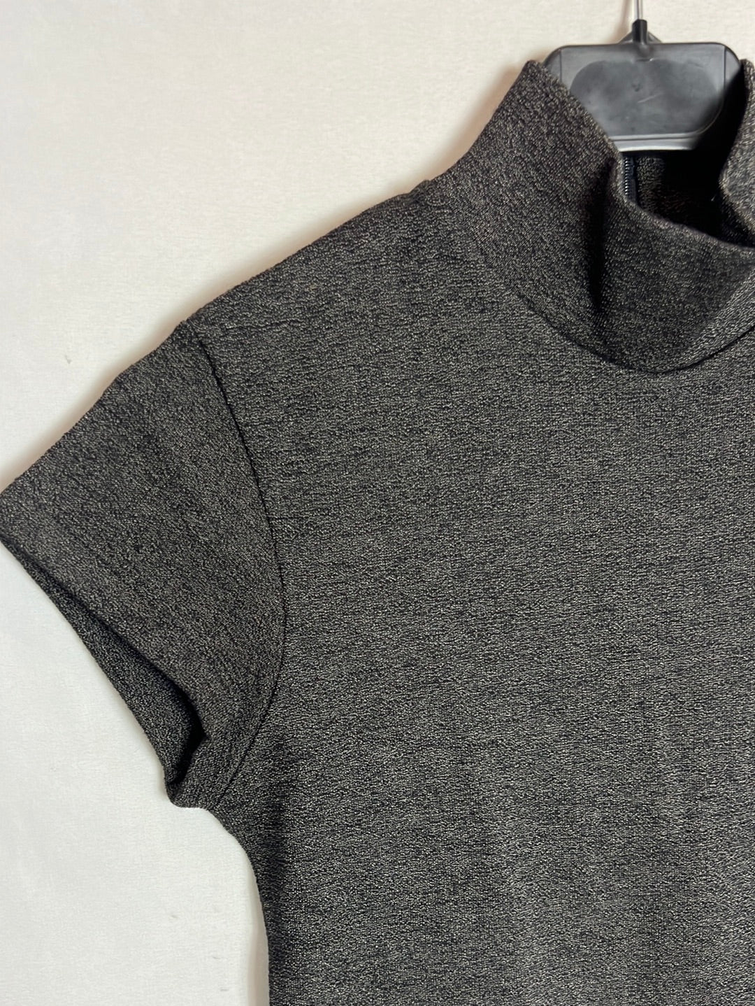 ROBERTO VERINO. Top gris jaspeado elastico . T 38