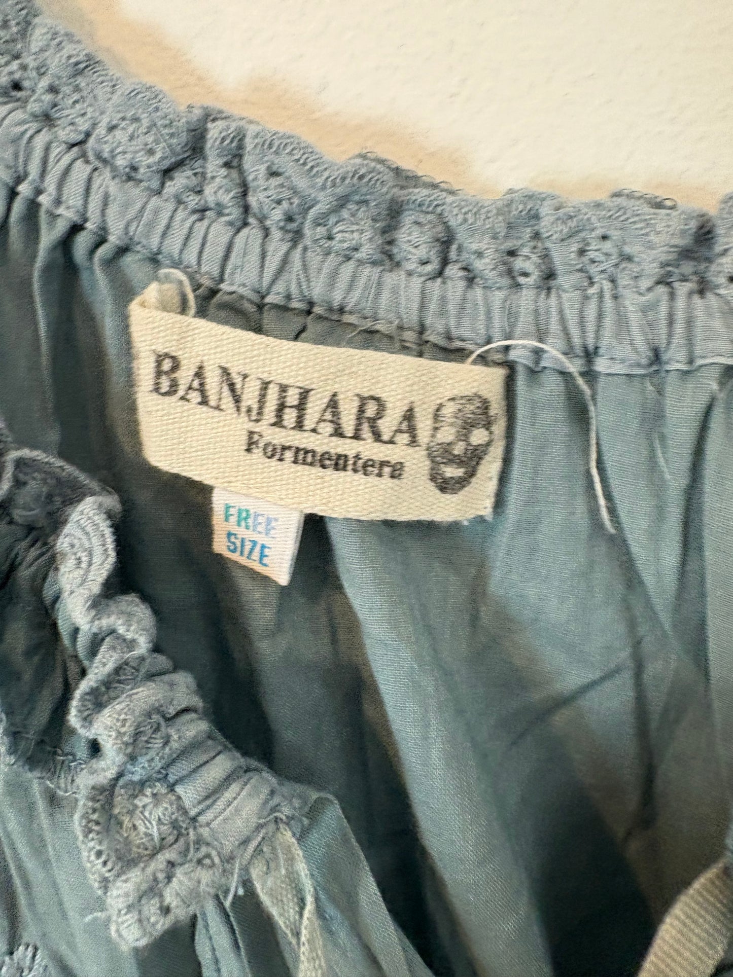 BANJHARA FORMENTERA. Top azul bordado  TU(S)