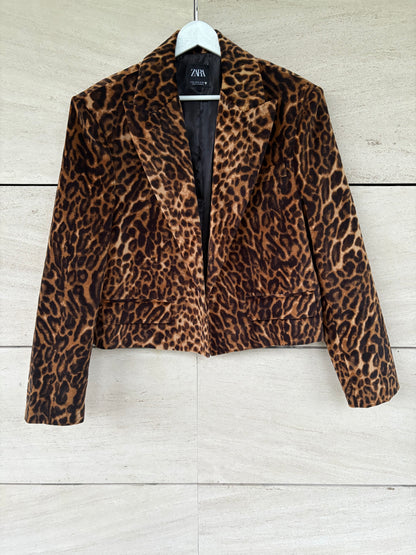 WINDSOR. Navy blue cashmere blazer. T 38