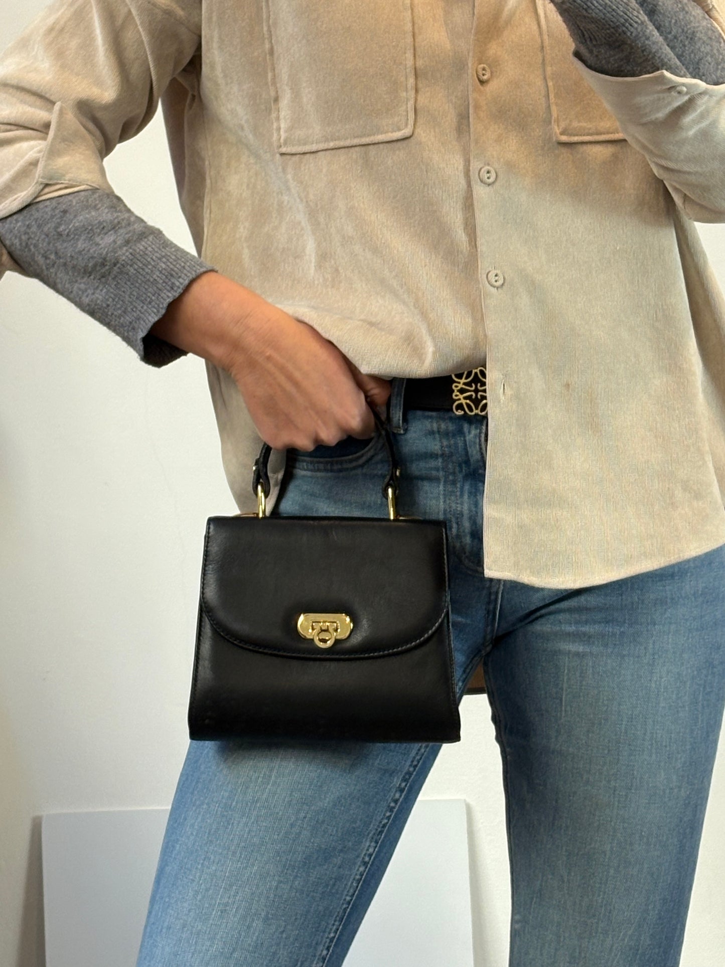 OTRAS. Bolso de mano vintage