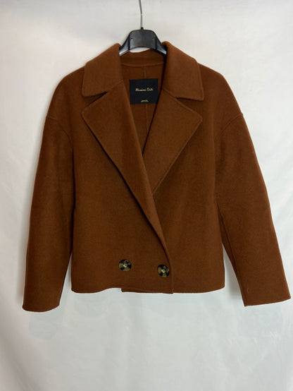 MASSIMO DUTTI. Chaqueta lana marrón crop. T XS