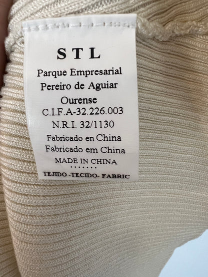 CAROLINA HERRERA. Beige knit top. XS/S