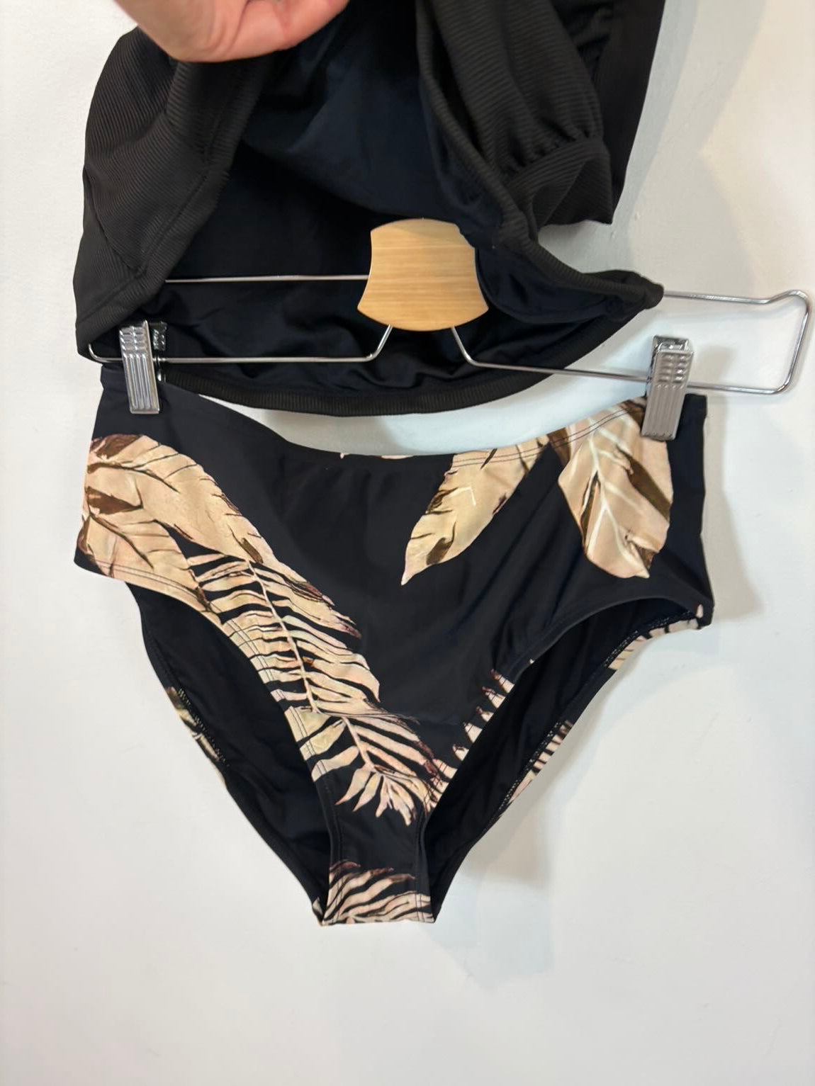 CUPSHE. Conjunto dos piezas baño