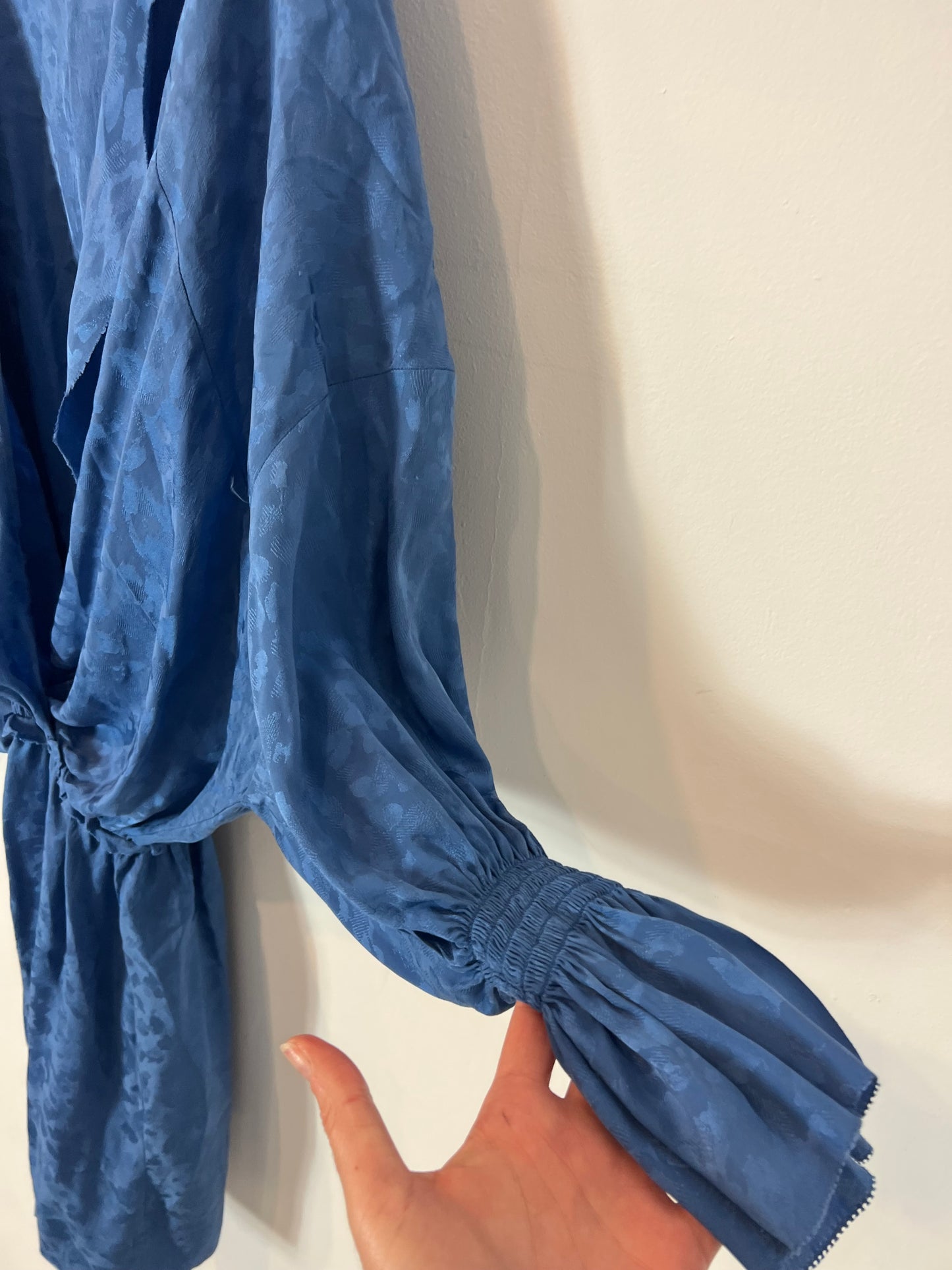 ZADIG&VOLTAIRE. Vestido seda azul estampado  T.m