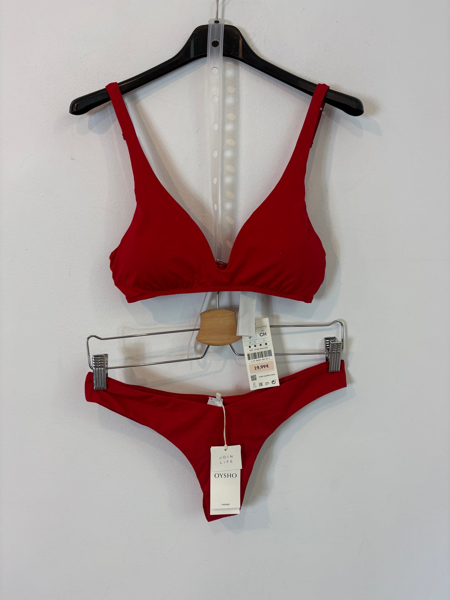 OYSHO. Bikini rojo. T S/M