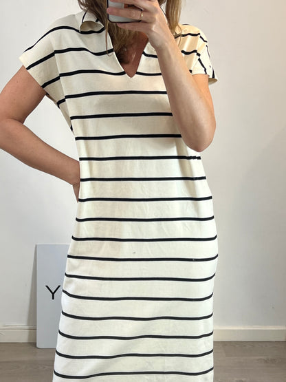 OTRAS. Vestido beige punto rayas azules. T L