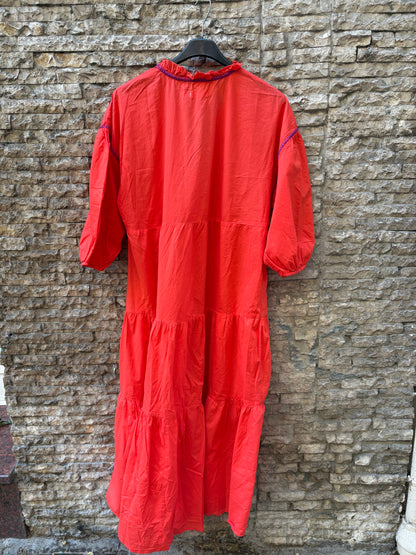 WOMEN´SECRET. Vestido largo rojo bordados. T M