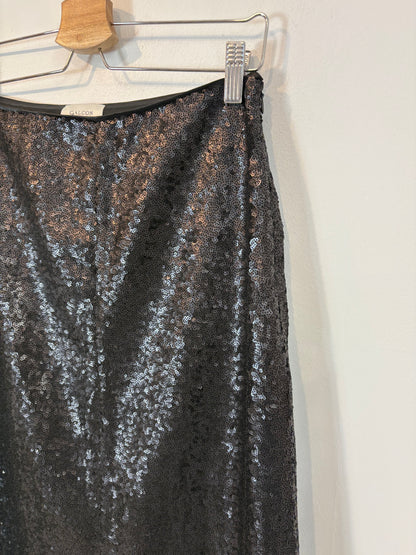 GALCON. Sequin midi skirt with opening. T.S.