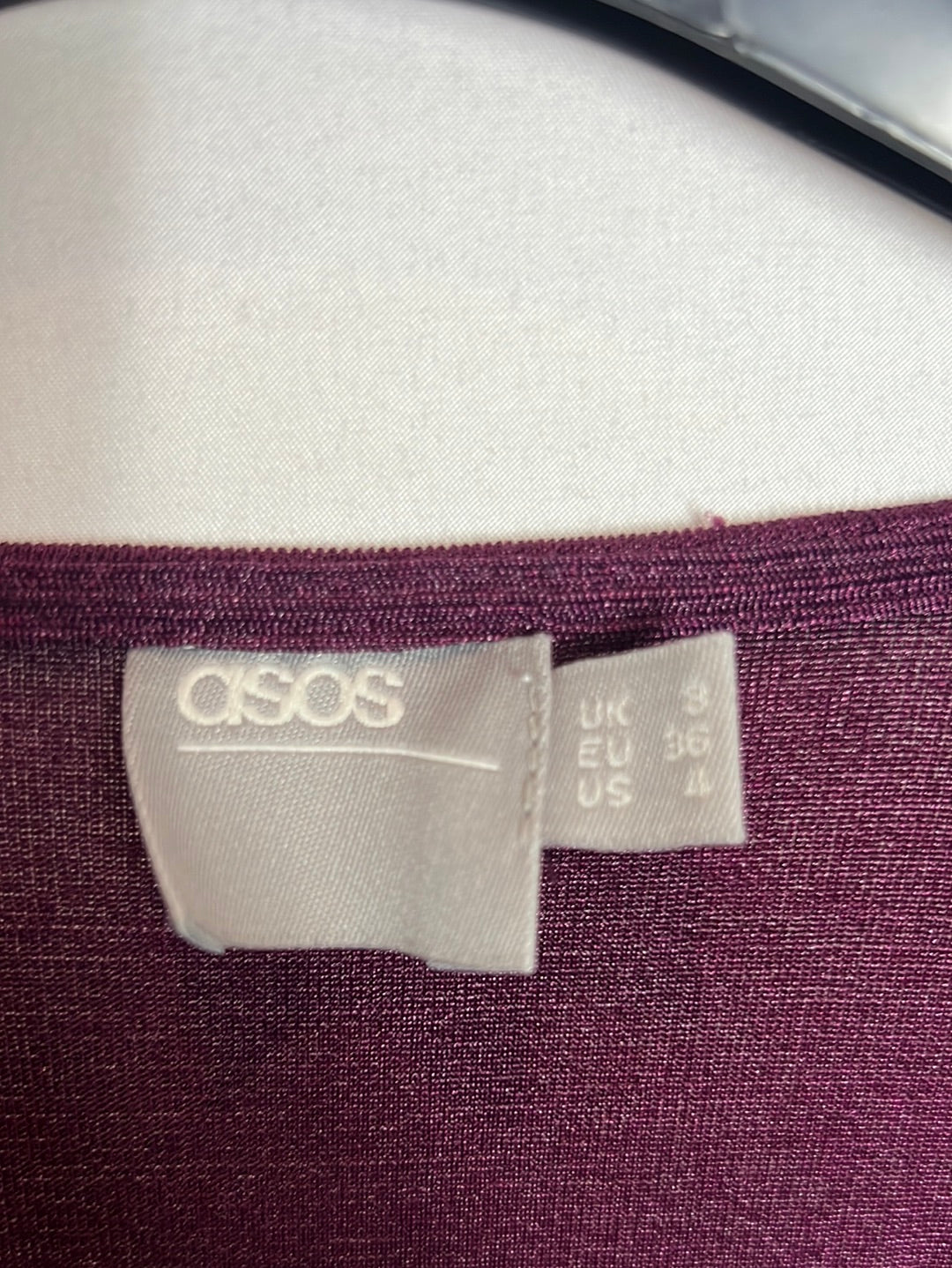 ASOS. Burgundy midi dresses in threads, size 36