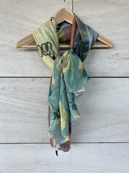 STELLA MCCARTNEY. Pañuelo estampado con seda