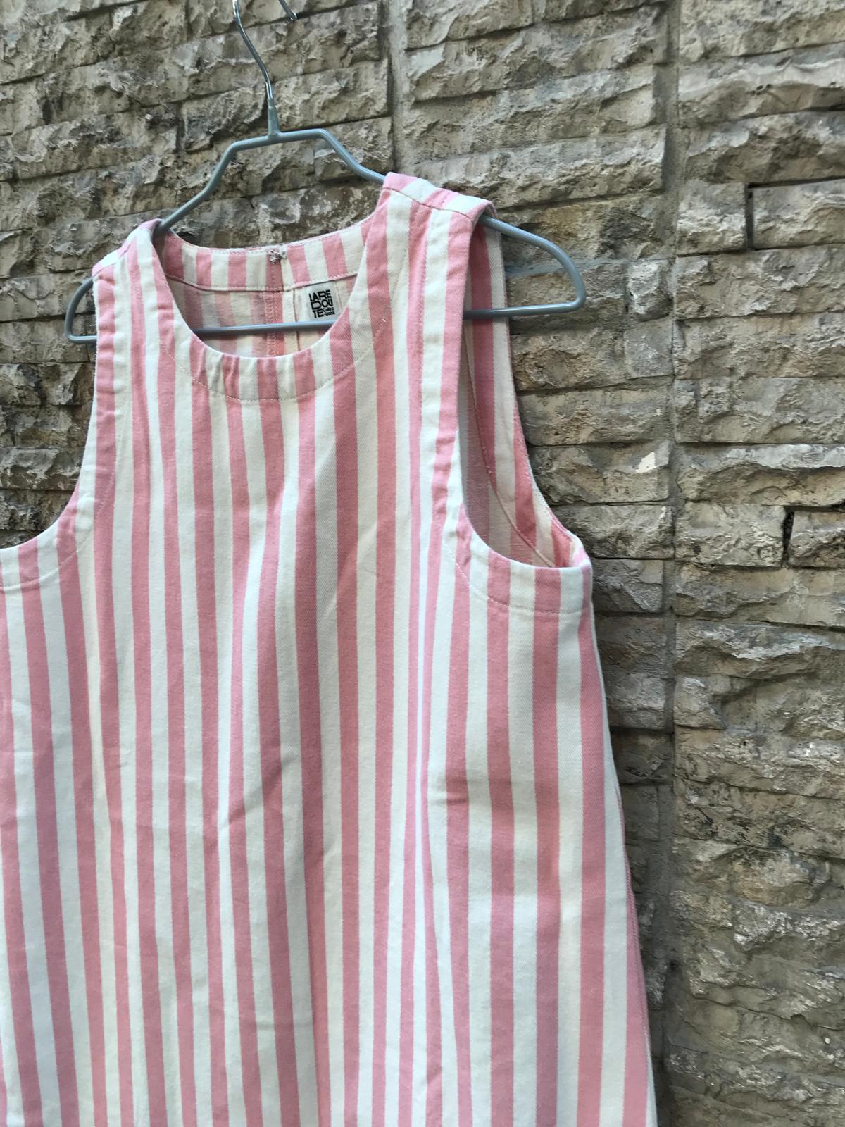 ZARA. Mustard textured back top. TS