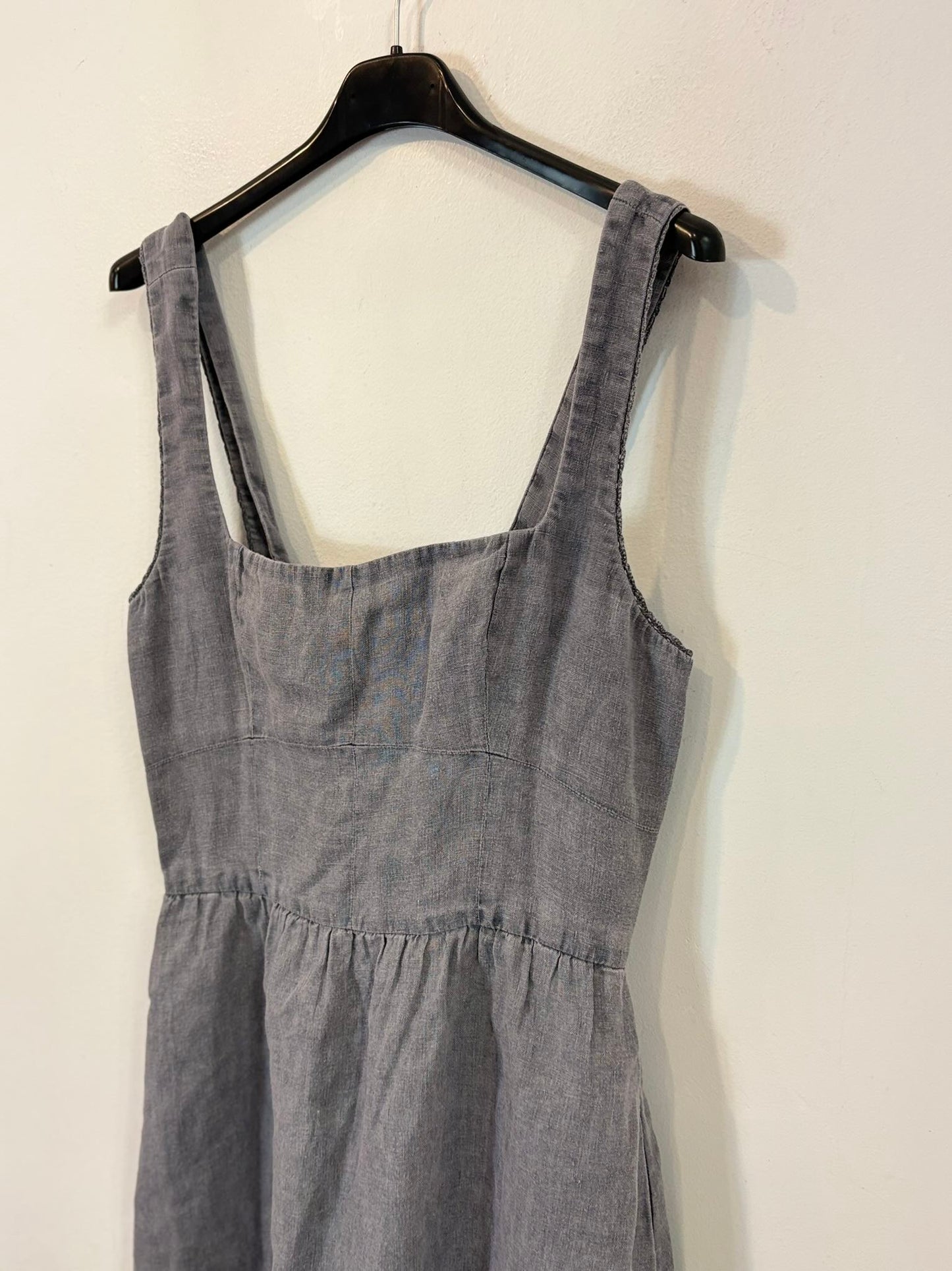 ZARA. Vestido midi lino efecto desgastado