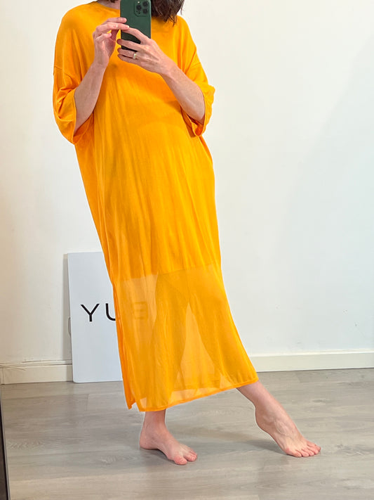 ZARA. Vestido midi naranja. T.S