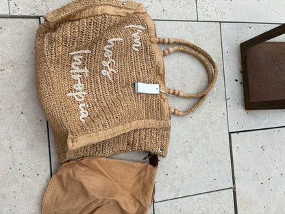 INTROPIA. Bolso rafia bordado