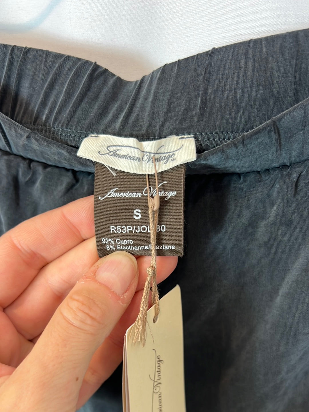 AMERICAN VINTAGE. Grey/blue stretch skirt. TS