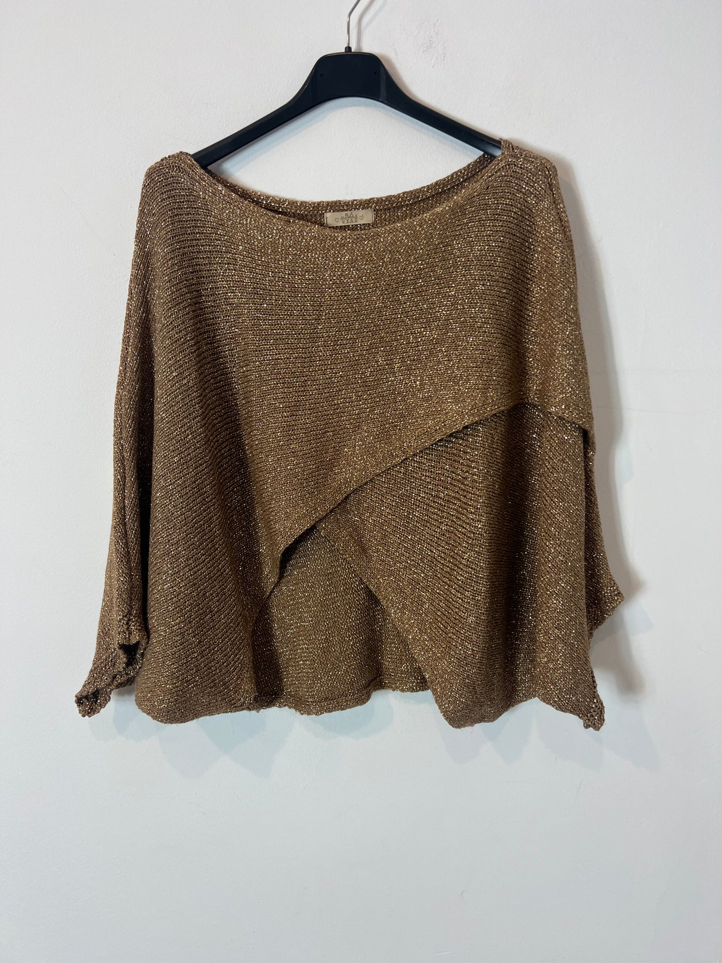 OTRAS. Top dorado punto. T S/,M